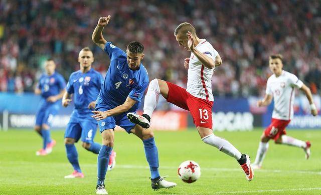 黑白体育直播新闻：瑞典坐拥12名五大联赛球员，匈牙利体能更好，阿尔巴尼亚运气不佳 