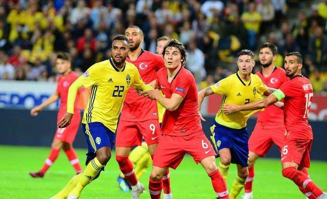 黑白体育直播新闻：瑞典坐拥12名五大联赛球员，匈牙利体能更好，阿尔巴尼亚运气不佳 