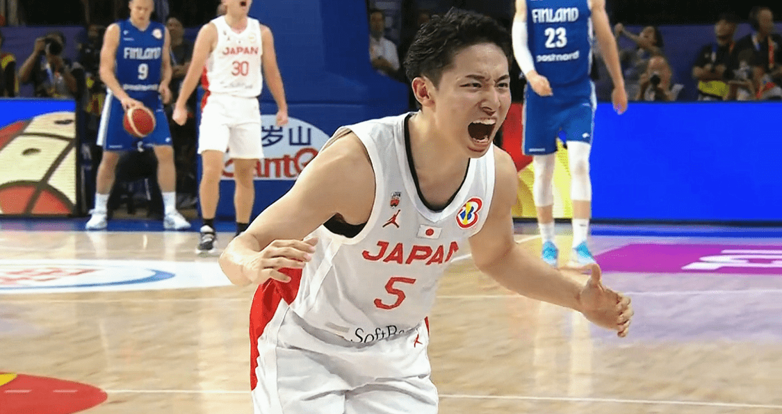 【CBA资讯】日本男篮首胜亚洲对手，小个后卫爆发25分，中国队遭遇尴尬，赵继伟成替罪羊