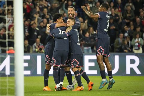 山猫体育直播新闻：巴黎圣日耳曼和拜仁夺得联赛冠军