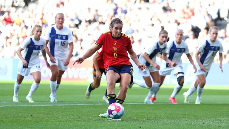 黑白体育直播新闻：女子欧锦赛预告：西班牙和丹麦面临淘汰赛决战?20220708194456